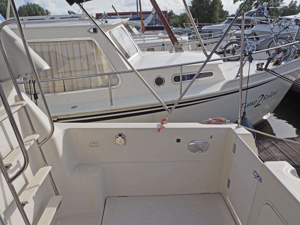 picture Deck equipment